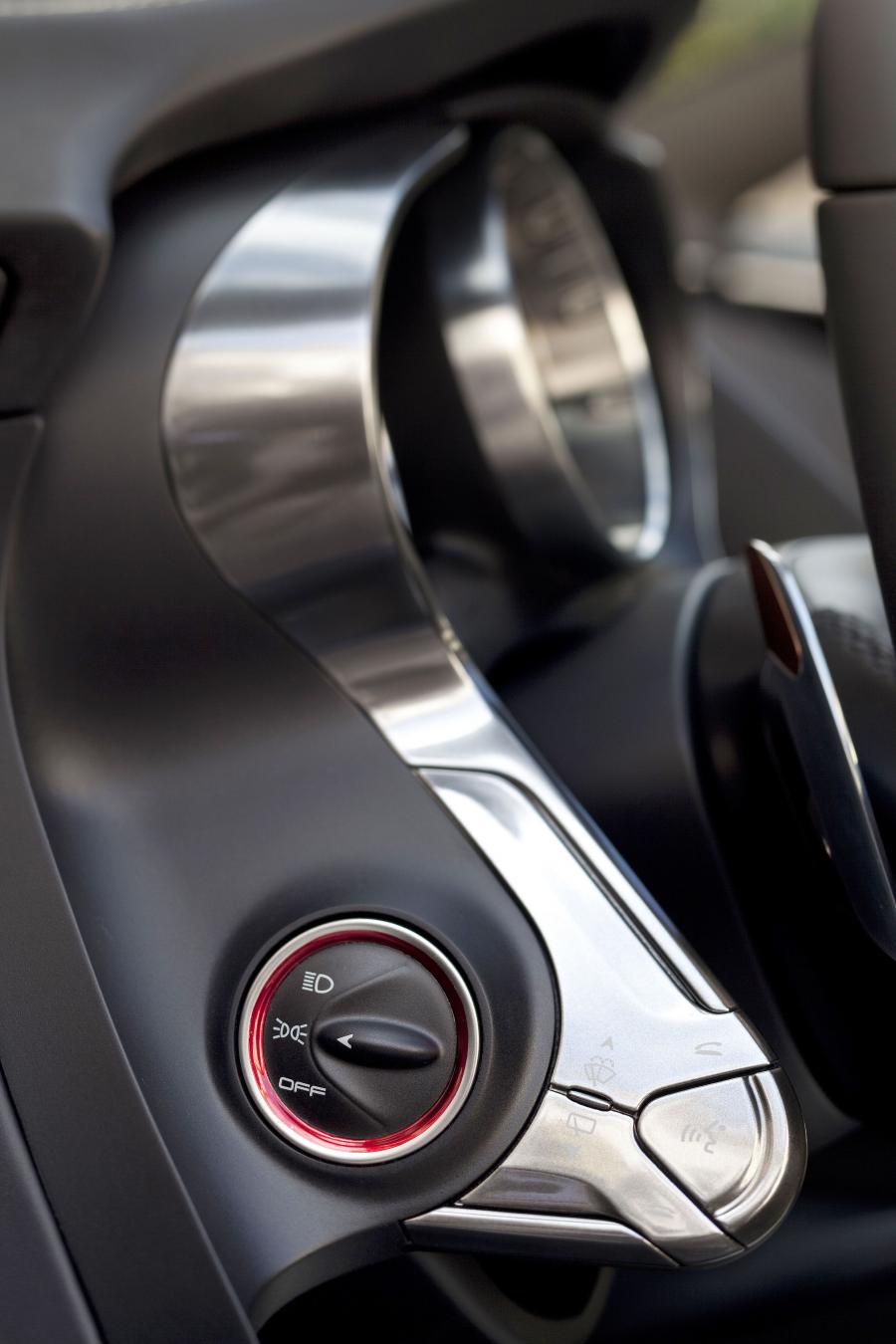  Mazda Shinari Concept 2010 года  (фото 80 из 122)